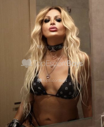 Photo escort girl LIA: the best escort service