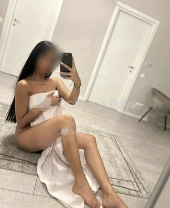 Photo escort girl Giulia: the best escort service