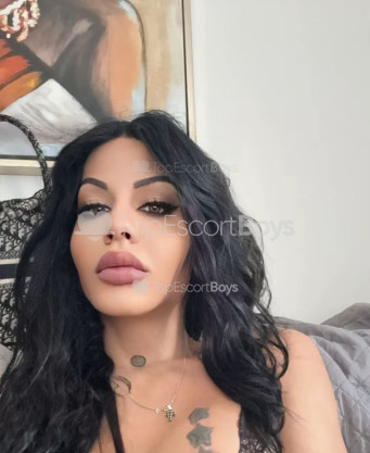 Photo escort girl Emmylia : the best escort service