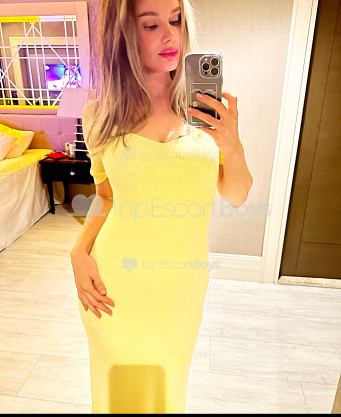 Photo escort girl Elinor: the best escort service