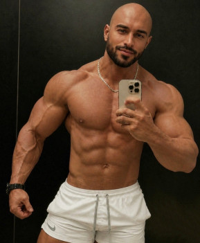 Marco Leon