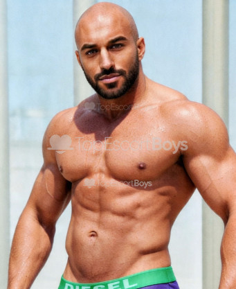 Photo escort girl Marco Leon: the best escort service