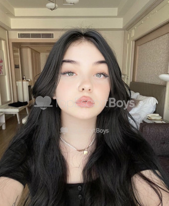 Photo escort girl ALMA: the best escort service