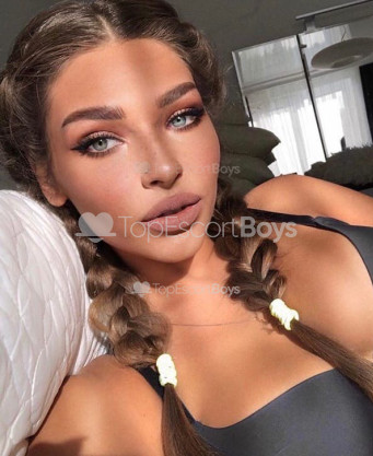 Photo escort girl NORMA: the best escort service