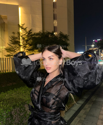 Photo escort girl Elizabeth : the best escort service