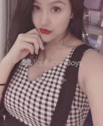 Photo escort girl Karina: the best escort service