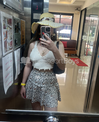 Photo escort girl Damla: the best escort service