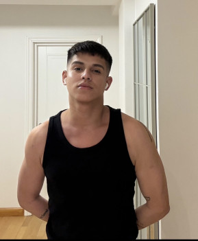 LatinoB