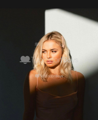 Photo escort girl Alisa: the best escort service