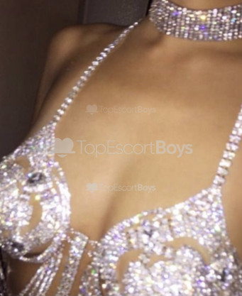 Photo escort girl Layana: the best escort service