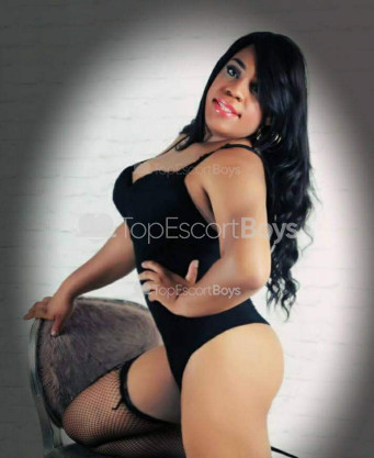 Photo escort girl Andrielly: the best escort service