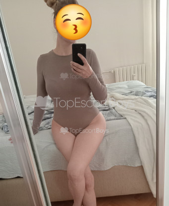 Photo escort girl Damla: the best escort service