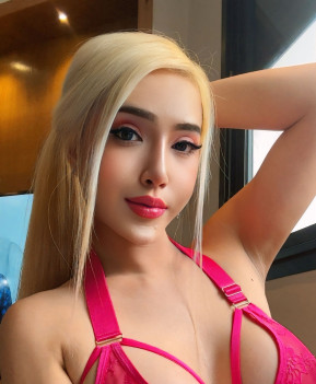 QUEEN MISTRESS NATASHA