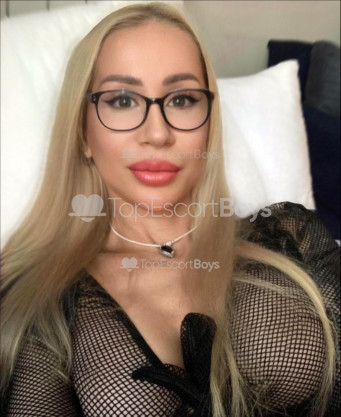 Photo escort girl Emilly: the best escort service
