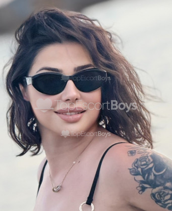 Photo escort girl Duygu: the best escort service