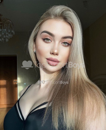Photo escort girl Kamilla: the best escort service