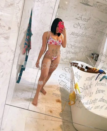 Photo escort girl Pamela: the best escort service