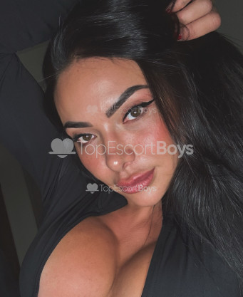 Photo escort girl Flavia Oliver: the best escort service