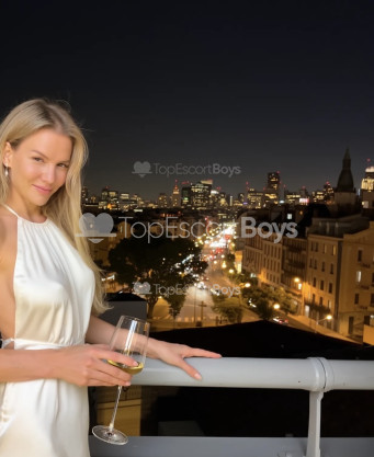 Photo escort girl Helen: the best escort service