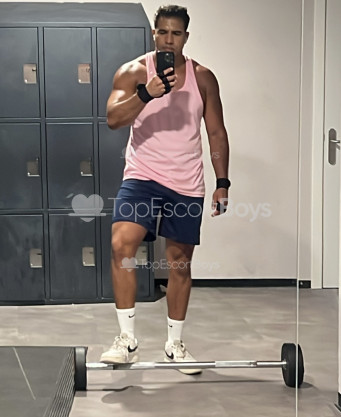 Photo escort girl Kevin: the best escort service