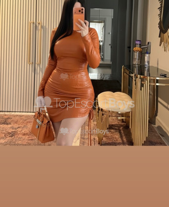 Photo escort girl Peloo: the best escort service