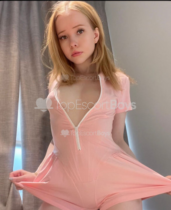 Photo escort girl ROSIE Angel: the best escort service