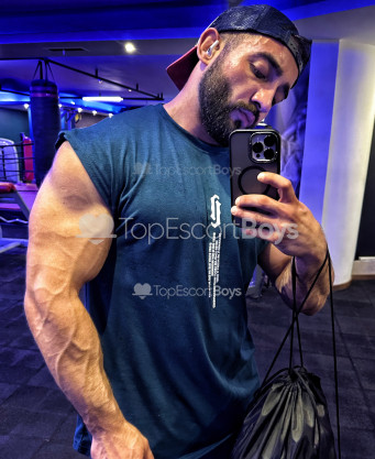 Photo escort girl Elmar: the best escort service