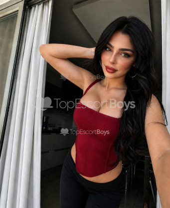 Photo escort girl Eysan: the best escort service