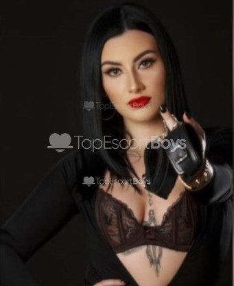Photo escort girl Valeria: the best escort service