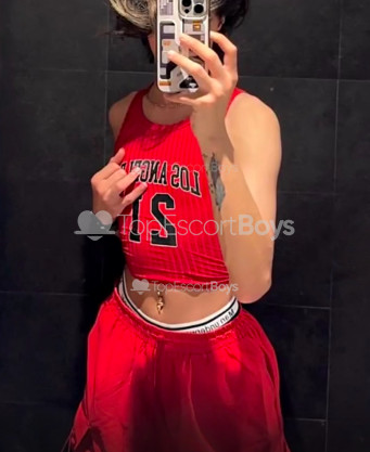 Photo escort girl Robeen femboy: the best escort service