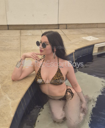 Photo escort girl Bihter: the best escort service