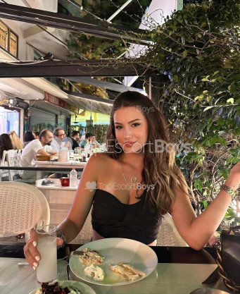 Photo escort girl Bihter: the best escort service