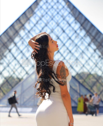 Photo escort girl Stephanie hot baby : the best escort service