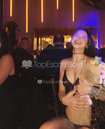 Photo escort girl Eylem: the best escort service