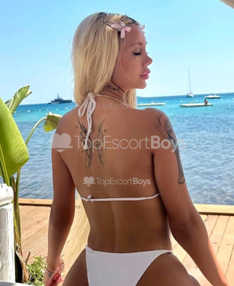 Photo escort girl LENA AURA: the best escort service