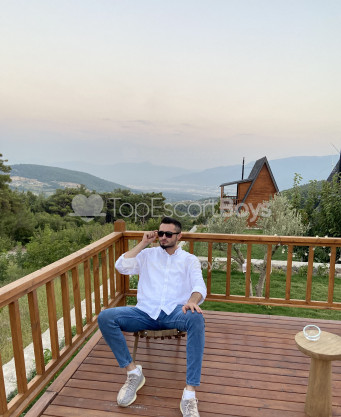 Photo escort girl Murat : the best escort service