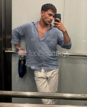 Photo escort girl Wuzay: the best escort service