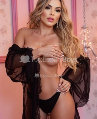 Photo escort girl Sarah: the best escort service