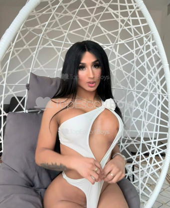 Photo escort girl Kendal: the best escort service