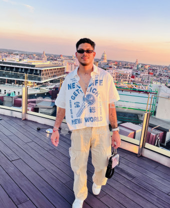 Photo escort girl OsmanKutur: the best escort service