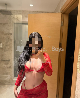 Photo escort girl Beyza: the best escort service