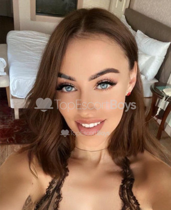 Photo escort girl VIKTORIA : the best escort service