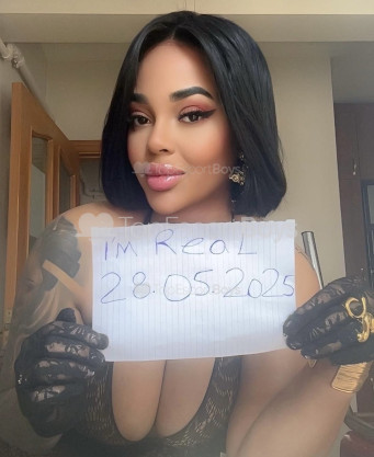 Photo escort girl Rihanna Lux: the best escort service