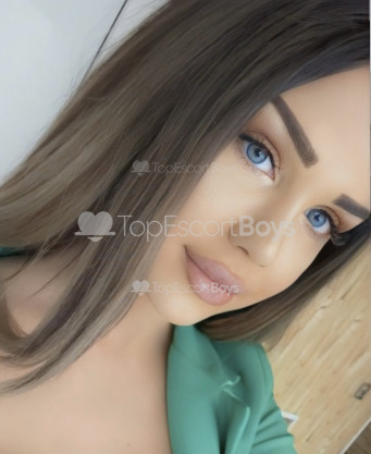 Photo escort girl Esya: the best escort service