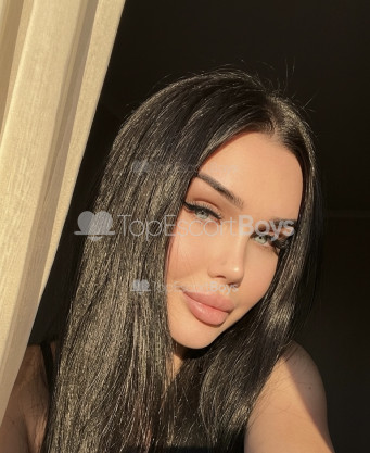 Photo escort girl Sofia: the best escort service