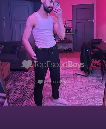 Photo escort girl Ferman: the best escort service