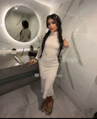 Photo escort girl yara bueno: the best escort service