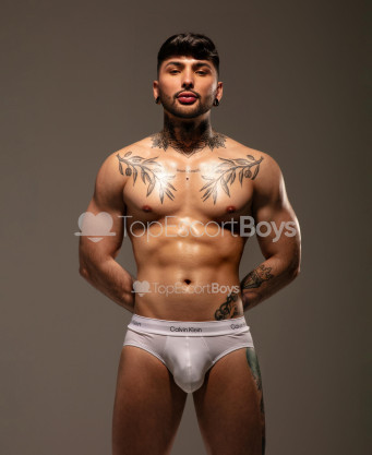 Photo escort girl Santiago: the best escort service