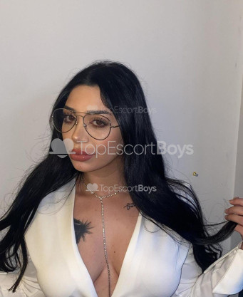 Photo escort girl Aylin: the best escort service
