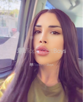 Photo escort girl Adriana: the best escort service
